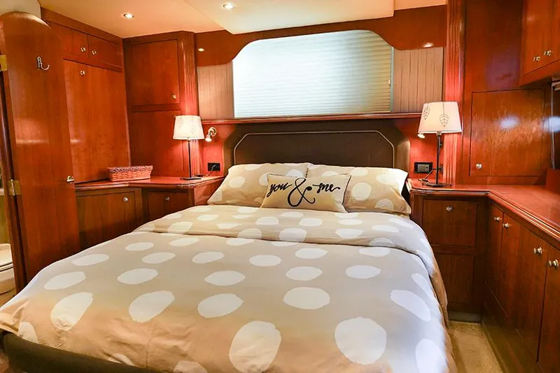 Helene IV Yacht Photos Pics 