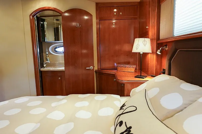 Helene IV Yacht Photos Pics 