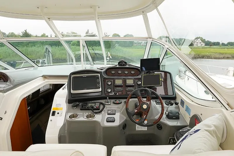 Helene IV Yacht Photos Pics 