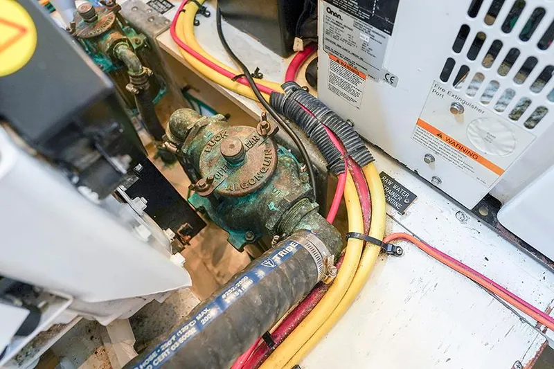 Helene IV Yacht Photos Pics 