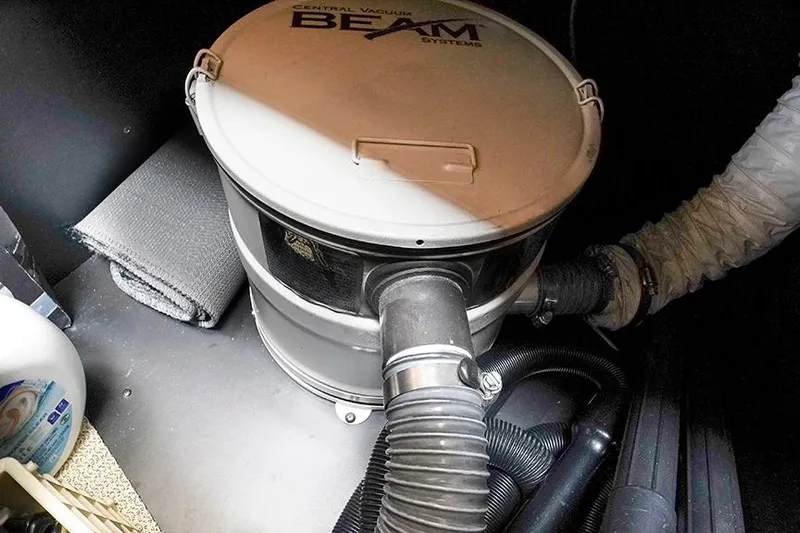 Helene IV Yacht Photos Pics 