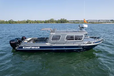 KingFisher 2725 Weekender