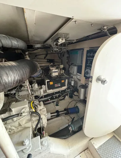 Satisfaction Yacht Photos Pics 