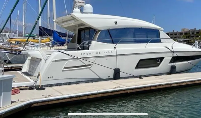 Ultima Risa Yacht Photos Pics Starboard profile