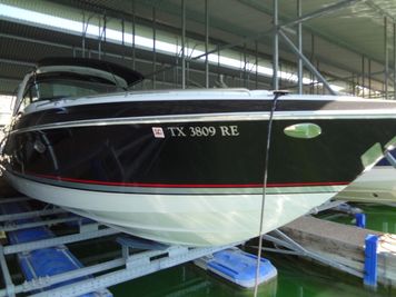 Formula 350 Crossover Bowrider