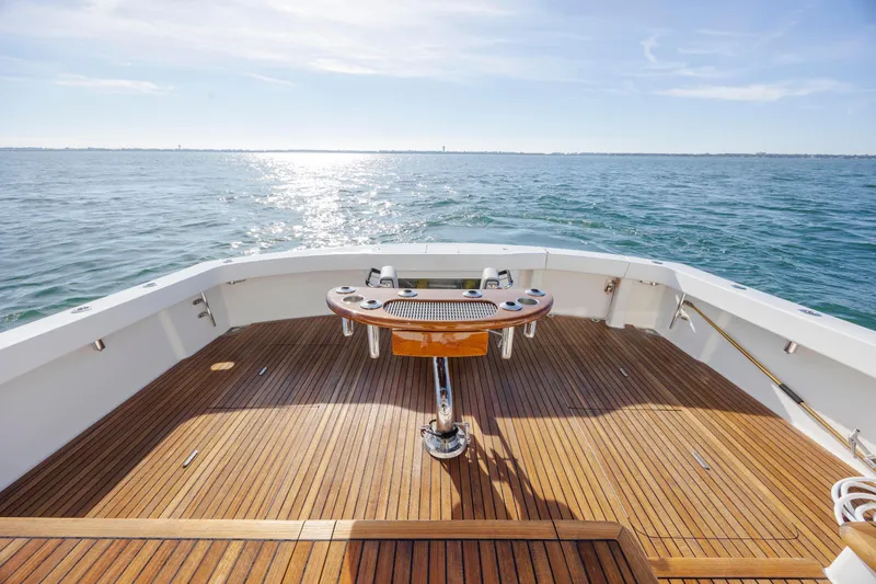 Reel Developers Yacht Photos Pics 2009 Viking 60 Convertible yacht deck with ocean view and fishing station.