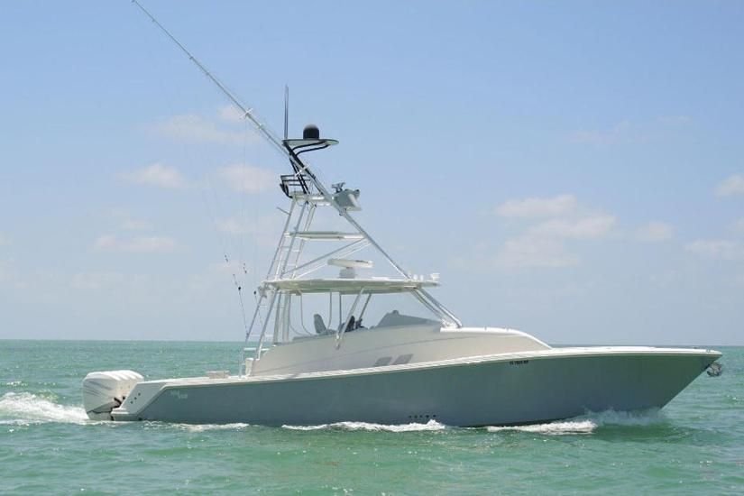 2015 SeaVee 430 Fish-Around