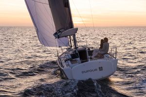 2023 Dufour 320
