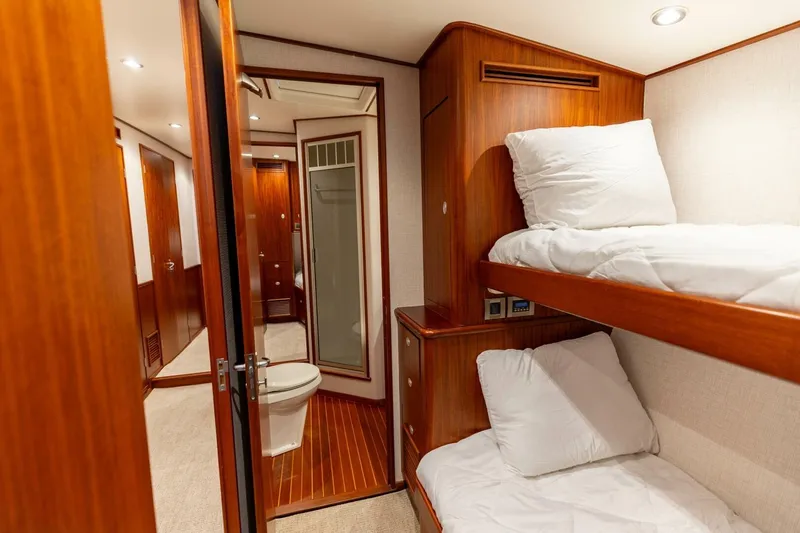  Yacht Photos Pics 2006 Jim Smith 68 Convertible- STBD Bunks