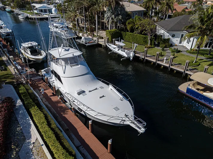 Don't Stop Believing Yacht Photos Pics 