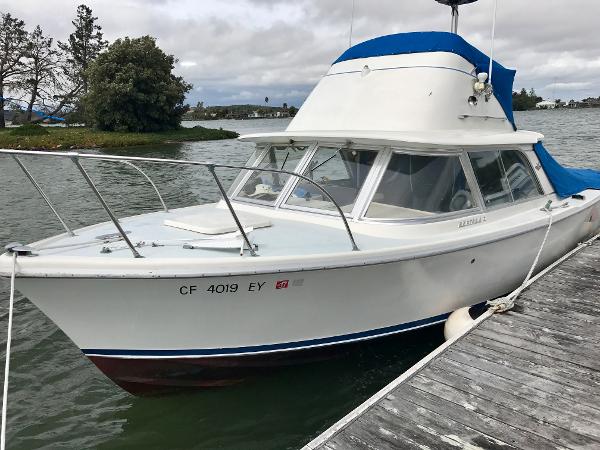 1972 Bertram Flybridge Cruiser