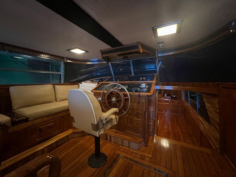 1960-77-de-beer-motor-yacht