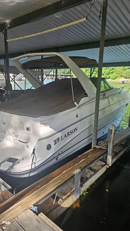 Used Larson Cabrio 274 Mid Cabin in North Carolina - iNautia