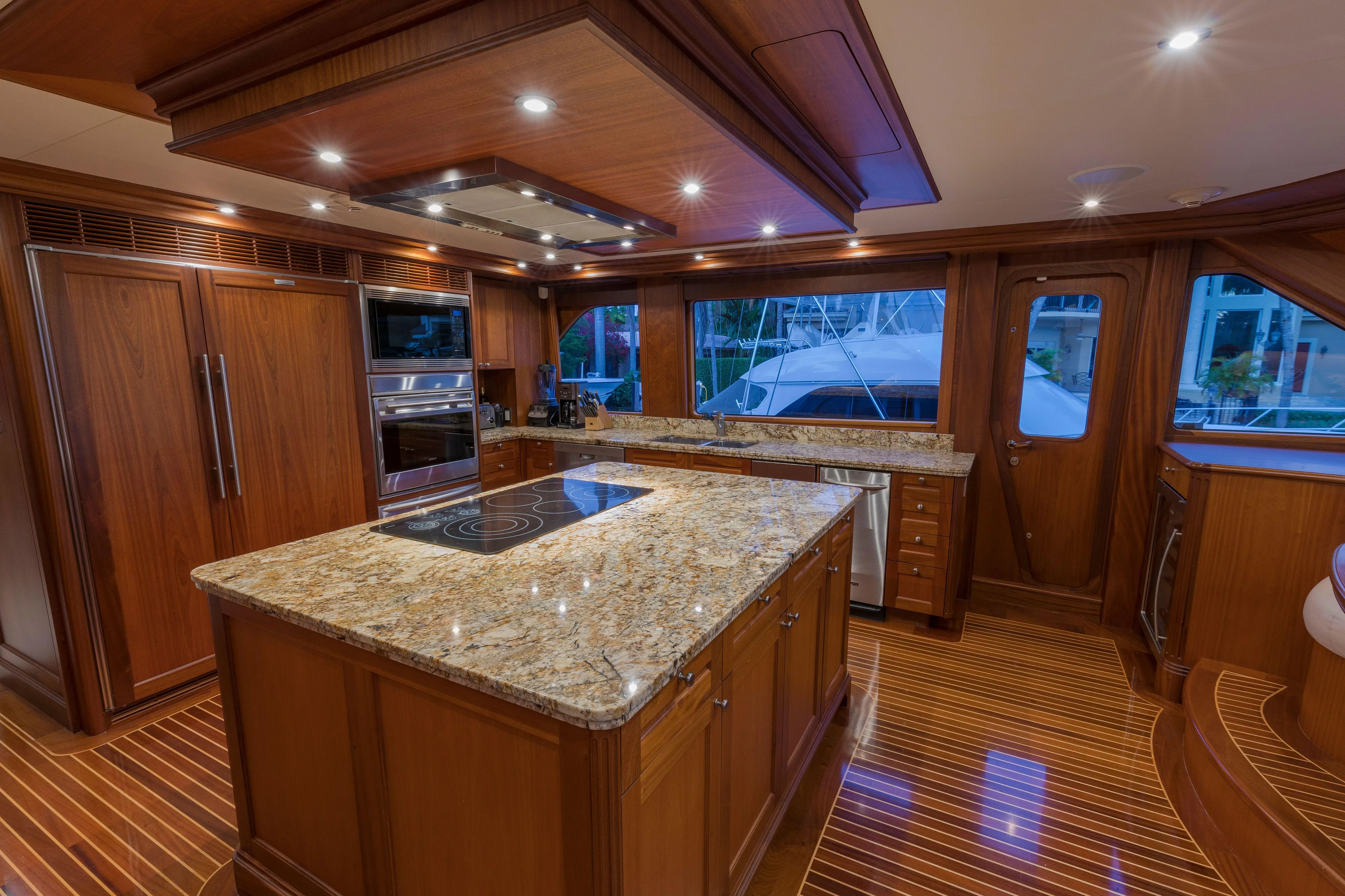 Anndrianna Yacht Photos Pics Galley 4