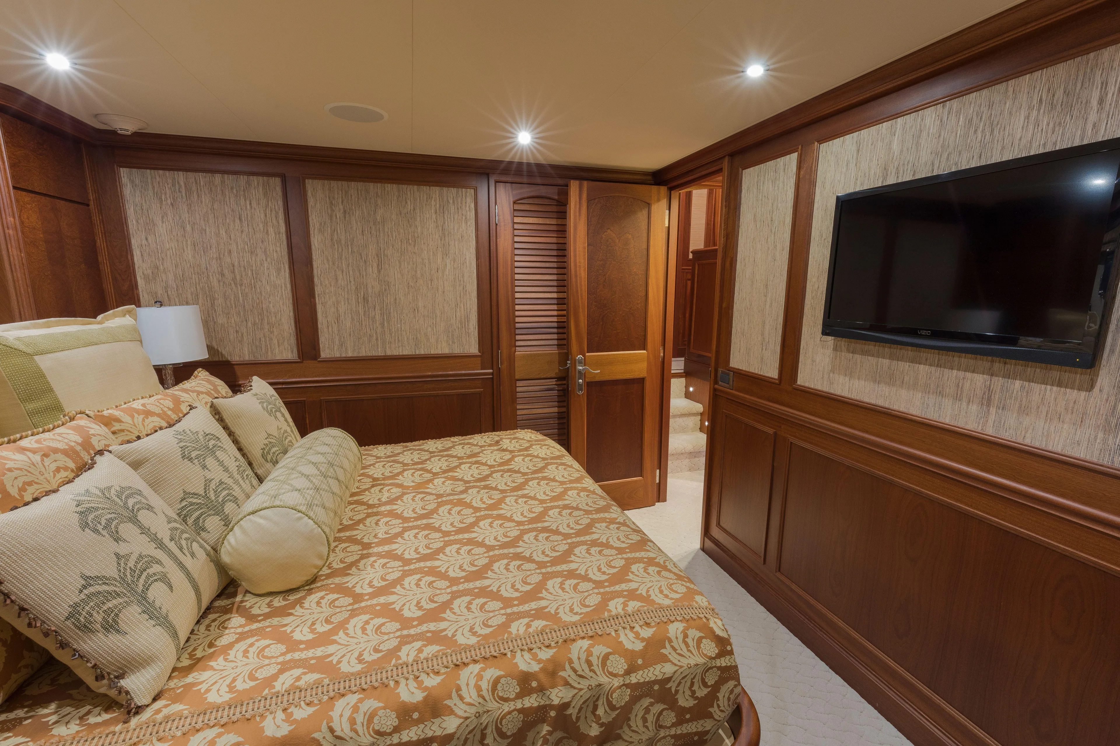 Anndrianna Yacht Photos Pics Guest Stateroom 1