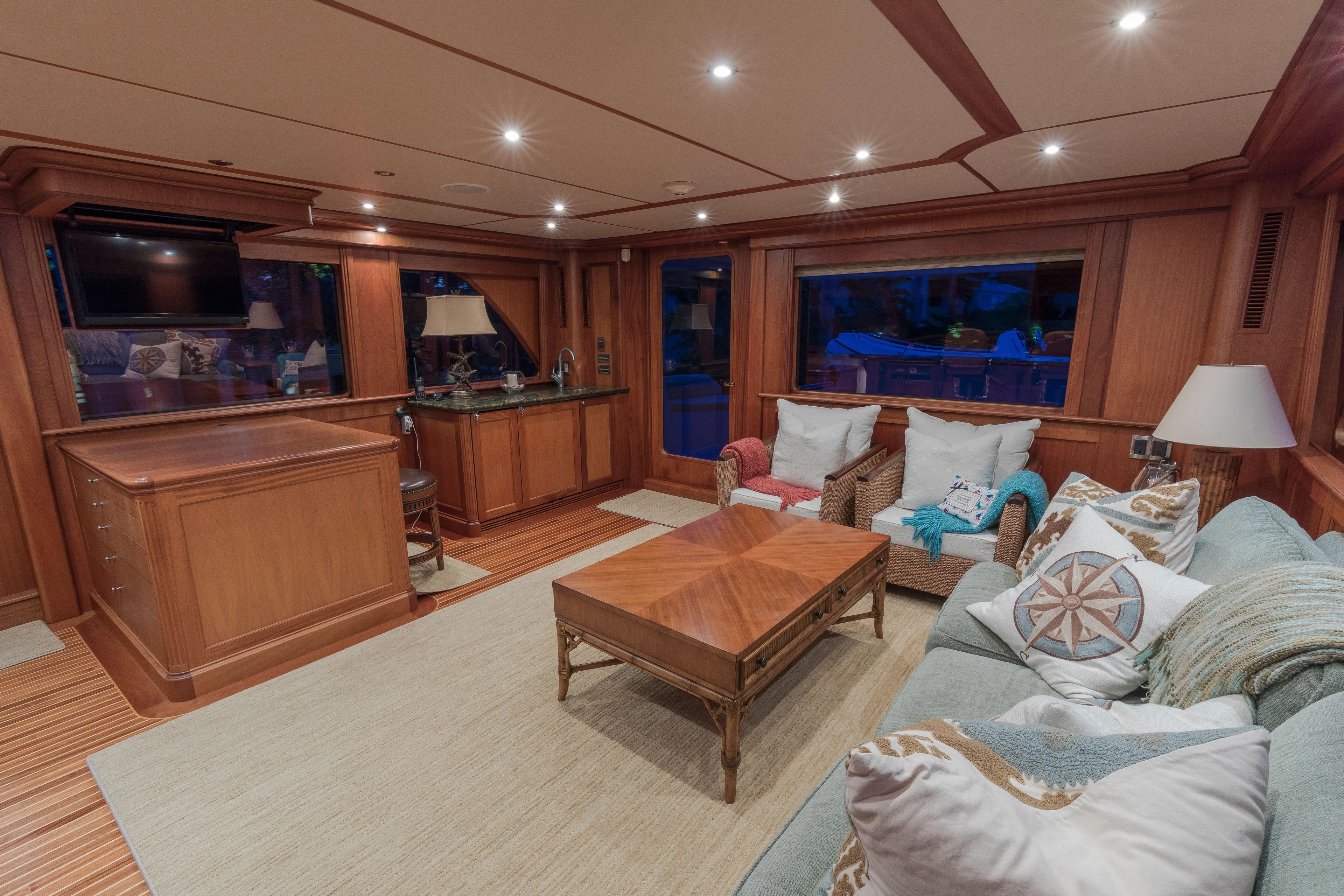 Anndrianna Yacht Photos Pics Skylounge 3