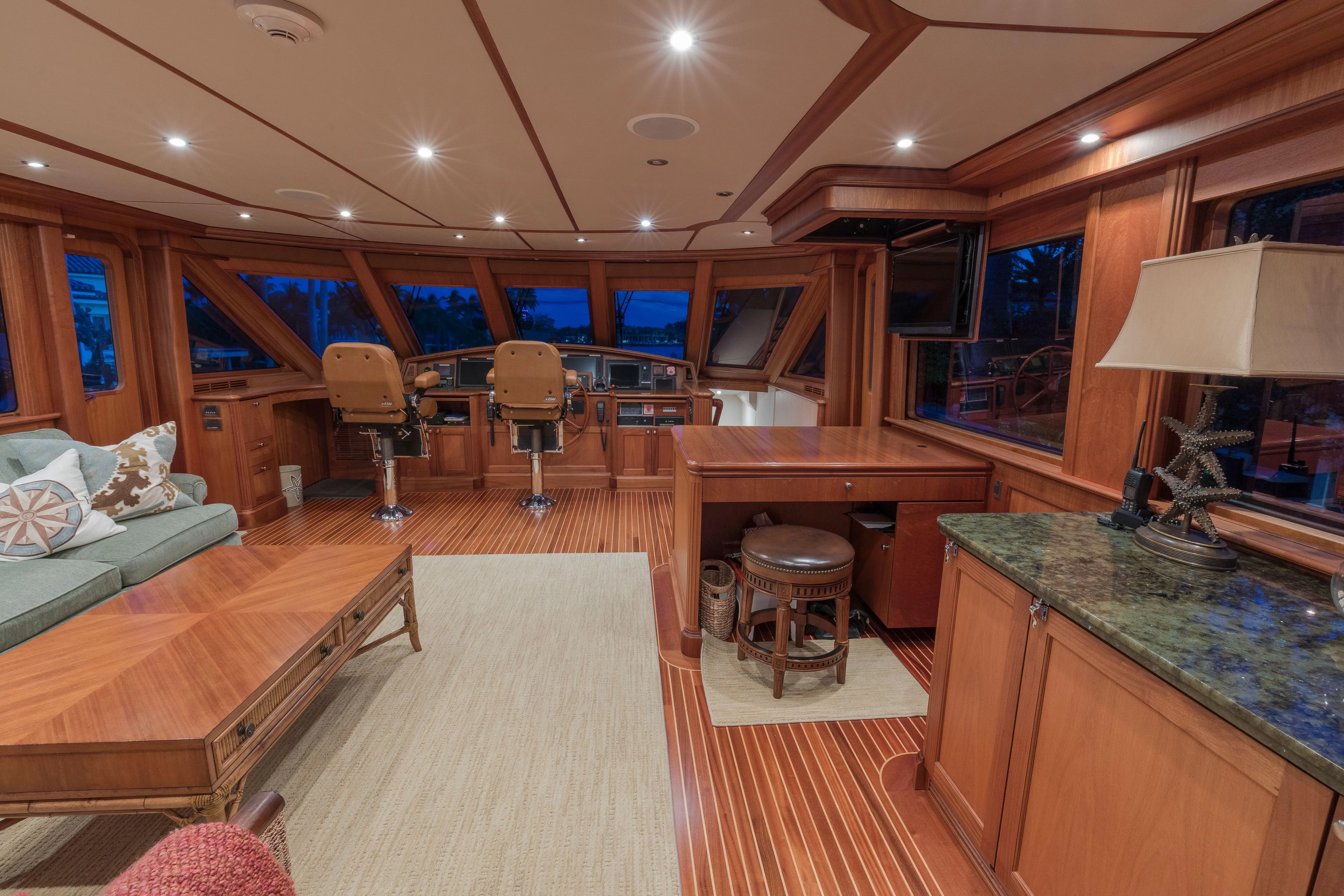 Anndrianna Yacht Photos Pics Skylounge 5