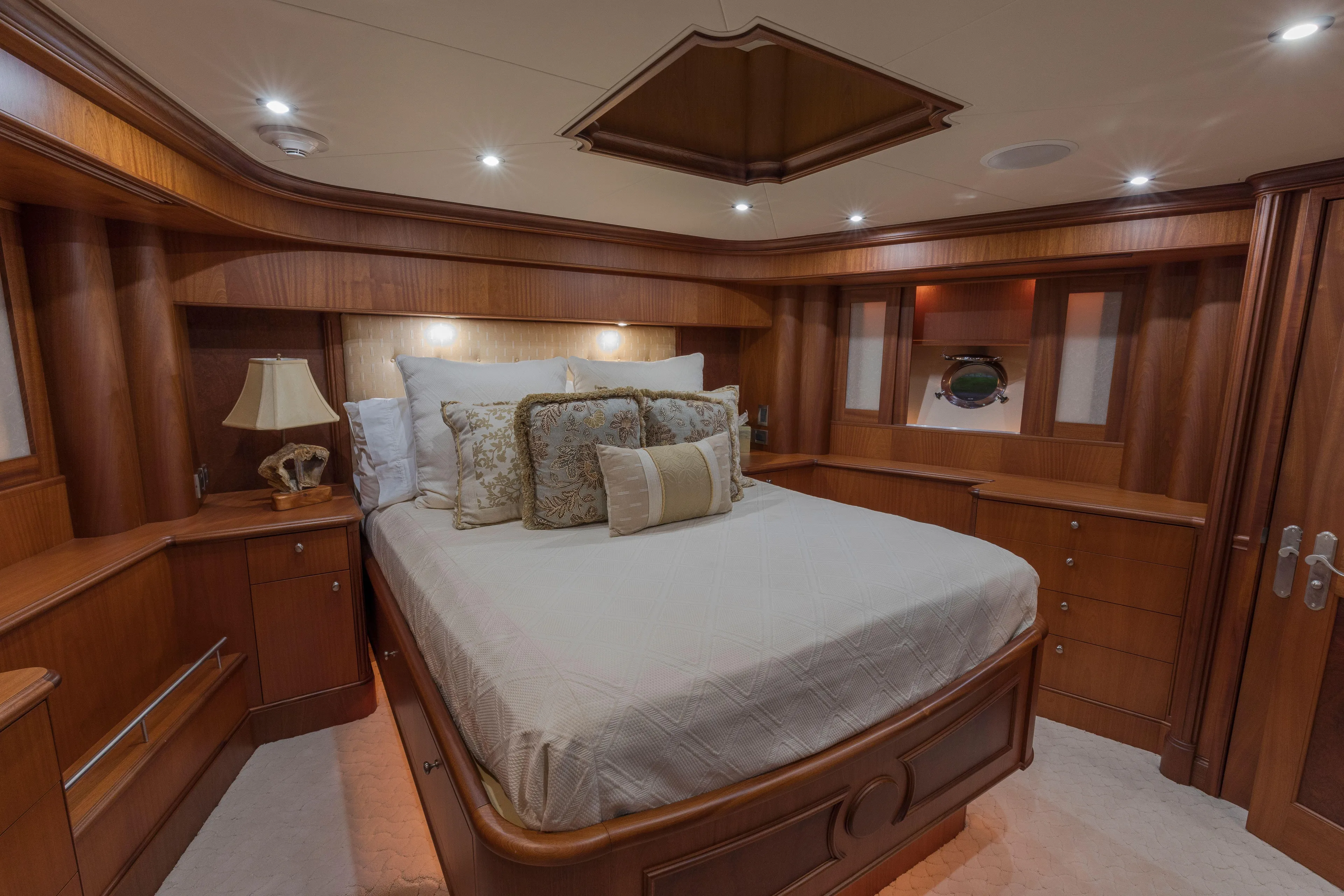 Anndrianna Yacht Photos Pics Guest Stateroom Forward 1