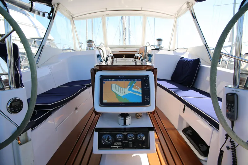 Platypus Yacht Photos Pics Cockpit of 2014 Catalina 445 sailboat with navigation system and seating.