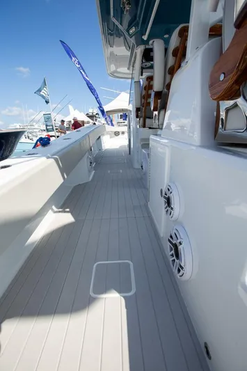 Paydirt Yacht Photos Pics 