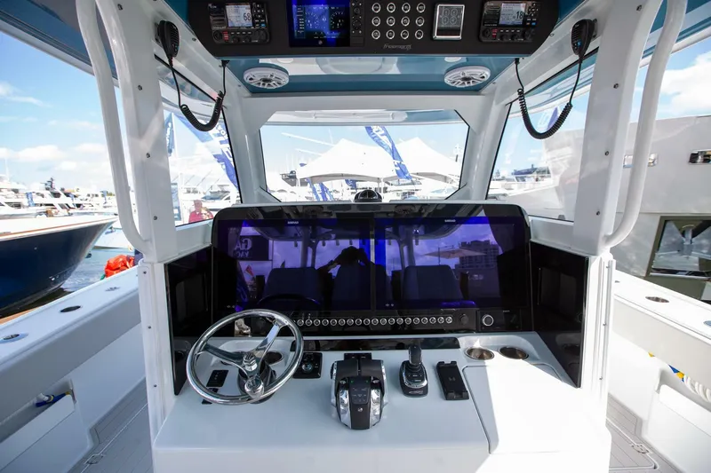 Paydirt Yacht Photos Pics 