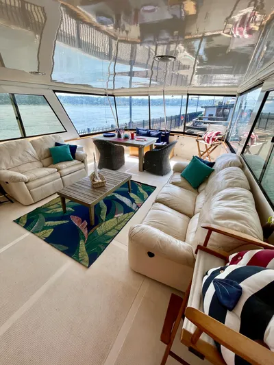 Mokulani Yacht Photos Pics 