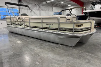 Voyager Extreme 25 Cruise