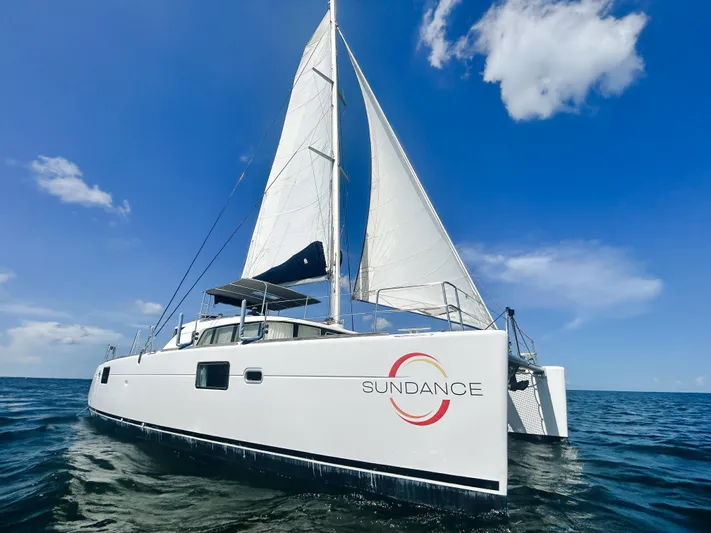 Sundance Yacht Photos Pics 