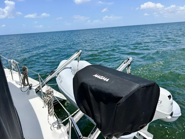 Sundance Yacht Photos Pics 