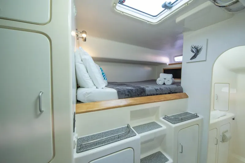 Knot Bad Yacht Photos Pics 