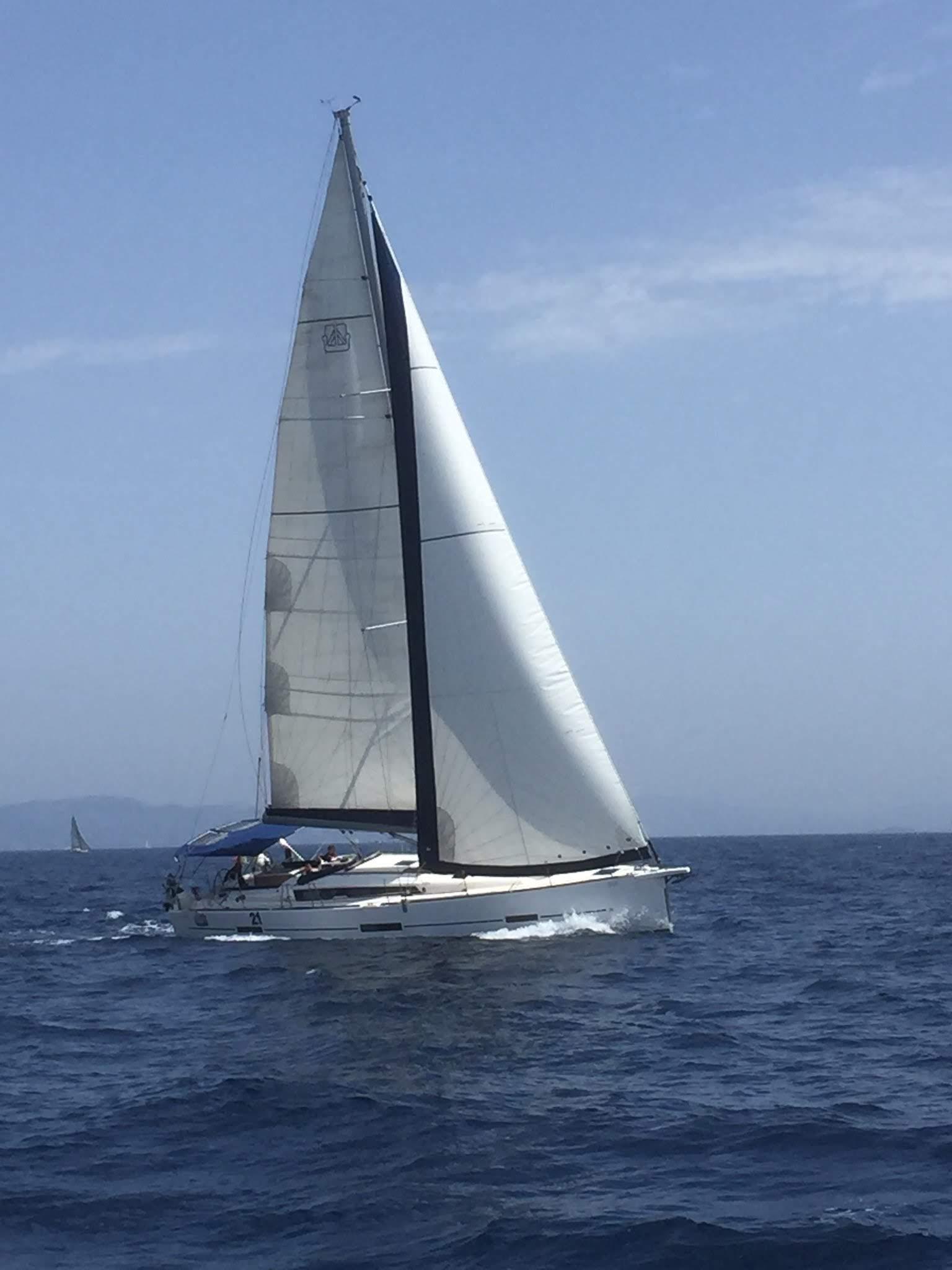 2016 Dufour Dufour 460 Grand Large