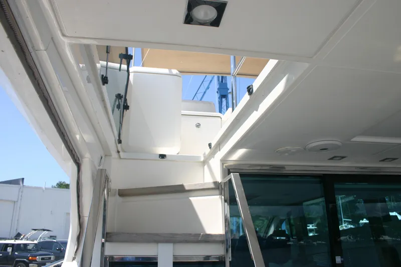 Laissez-faire Yacht Photos Pics Stairway