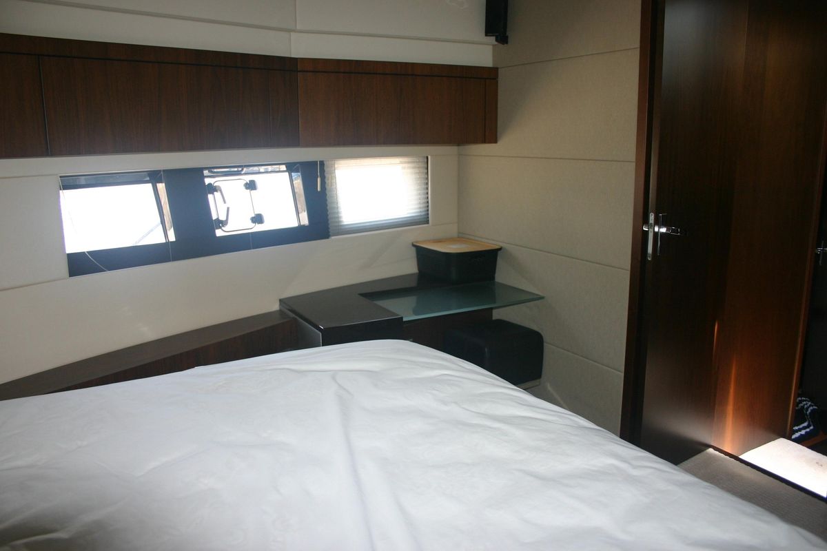 2015 Fairline 50 
