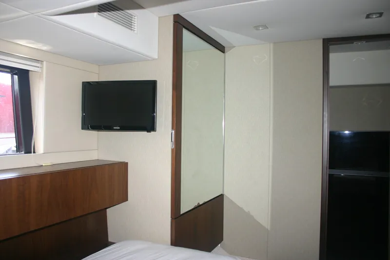 Laissez-faire Yacht Photos Pics Stateroom 2