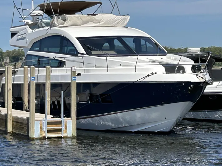 Laissez-faire Yacht Photos Pics Stb Side