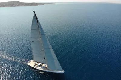 Pendennis Wally 106