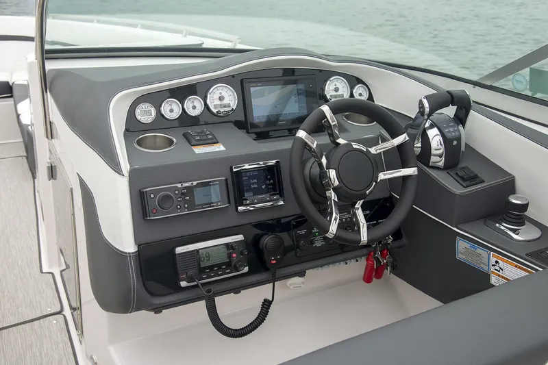  Yacht Photos Pics Manufacturer Provided Image