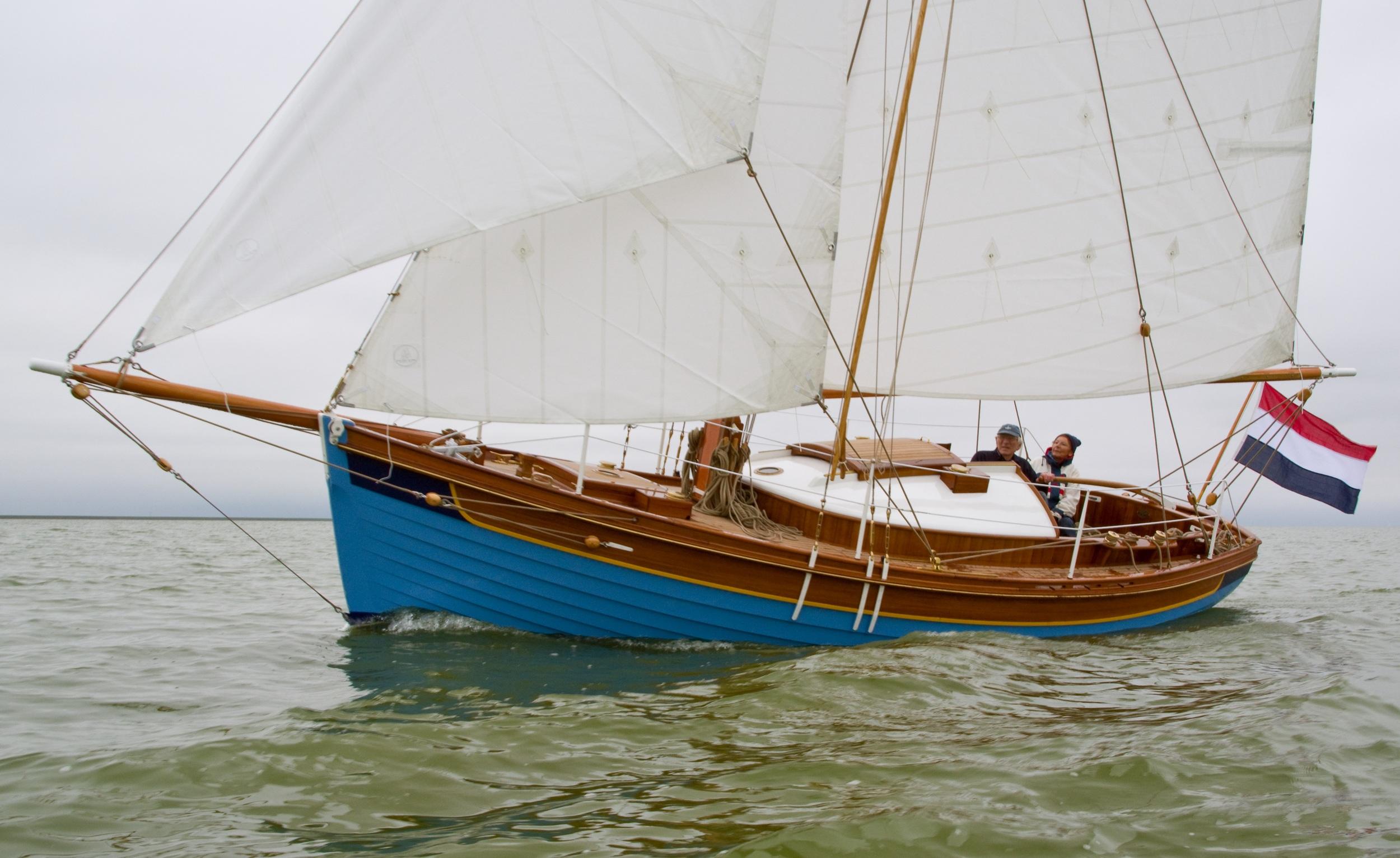 Gaff Rigged Cutter 715 Lady Realwood 2014 7m