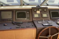 Custom 28M