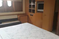Custom 28M