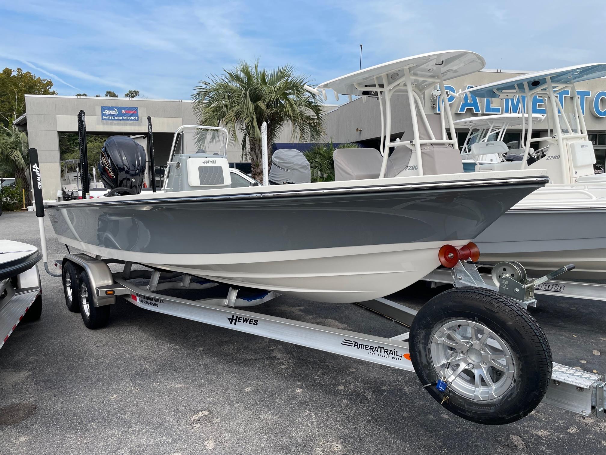 2023 Hewes Redfisher 21
