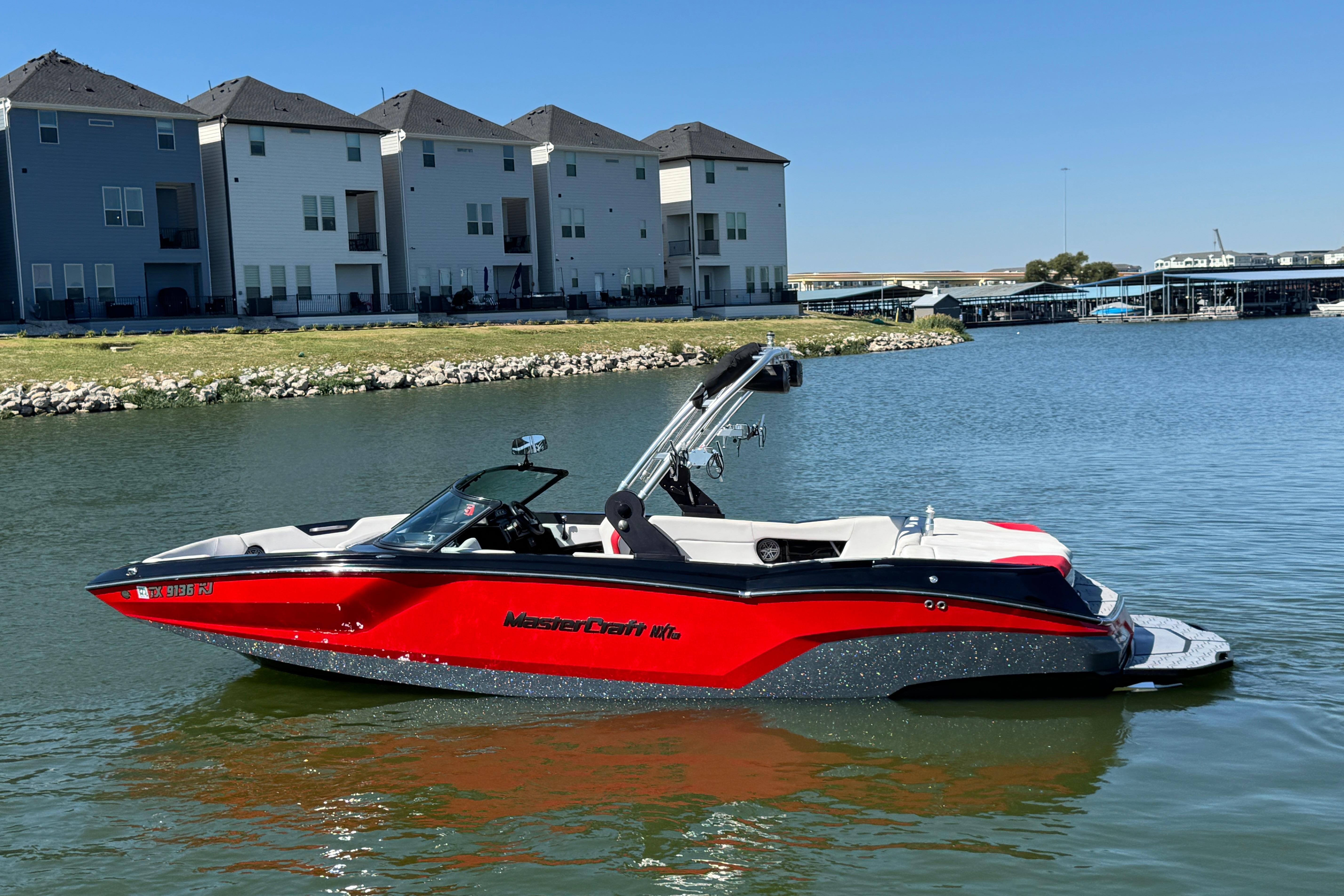 MasterCraft NXT24