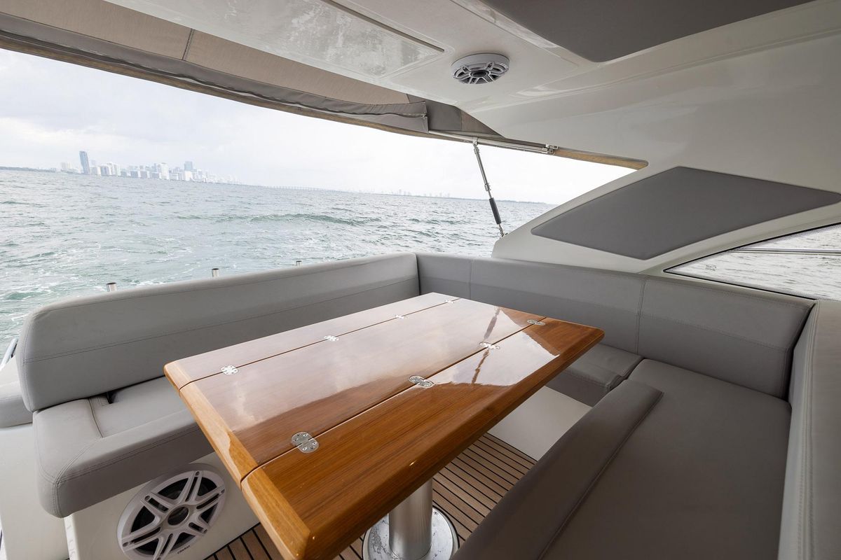 2014 Beneteau 44 