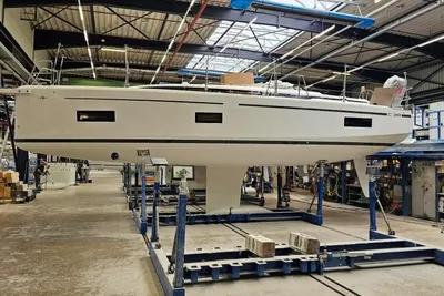 2024 Bavaria C38