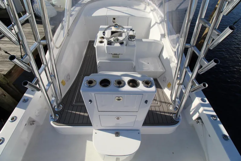 Wolfpack Yacht Photos Pics 