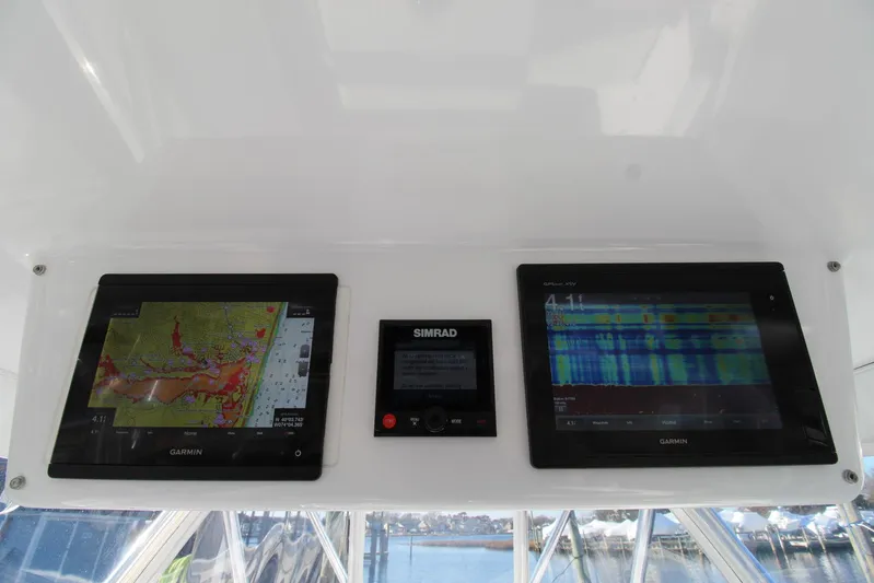 Wolfpack Yacht Photos Pics 