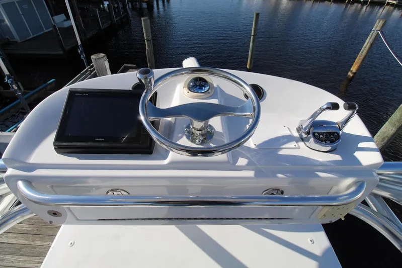 Wolfpack Yacht Photos Pics 