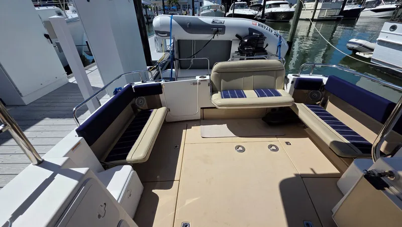 Dizzy Alice Yacht Photos Pics 