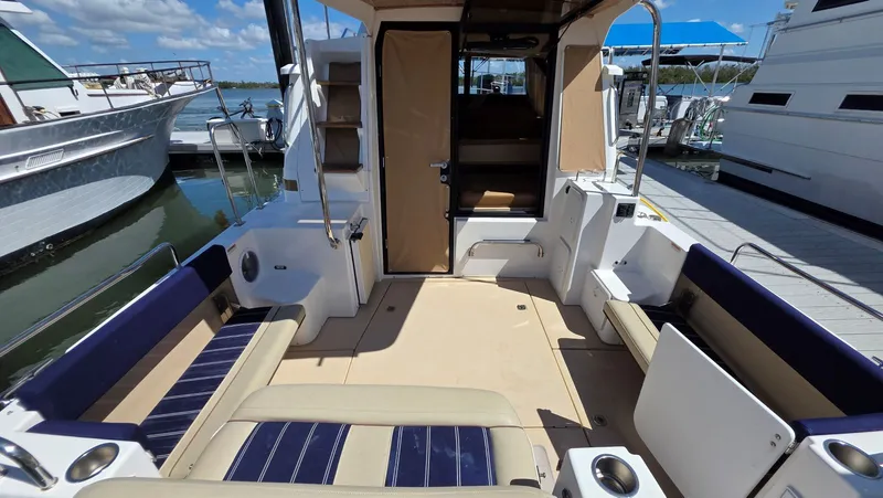 Dizzy Alice Yacht Photos Pics 