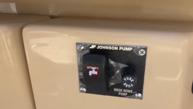 Dizzy Alice Yacht Photos Pics 